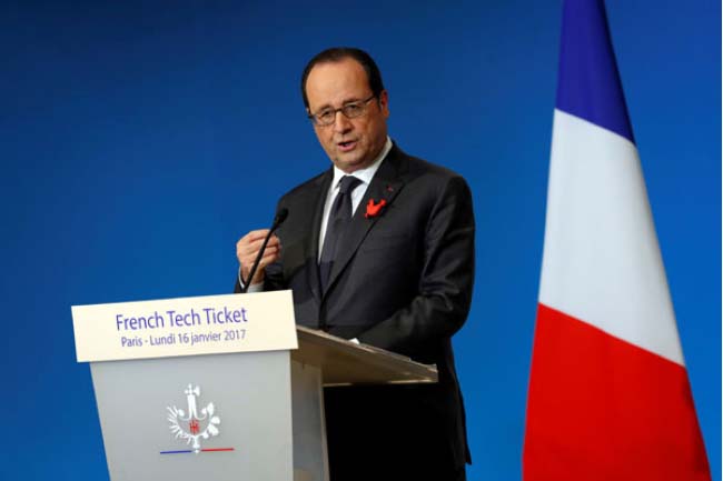 French President Calls on European Leaders to Refuse “Pressure” from US 